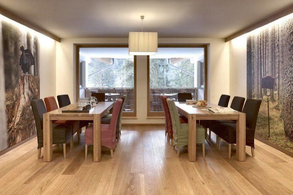 Color Home Suite Apartments Predazzo Bagian luar foto