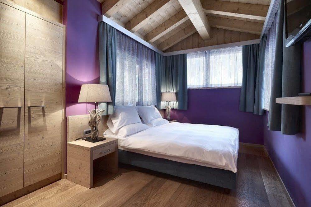 Color Home Suite Apartments Predazzo Bagian luar foto
